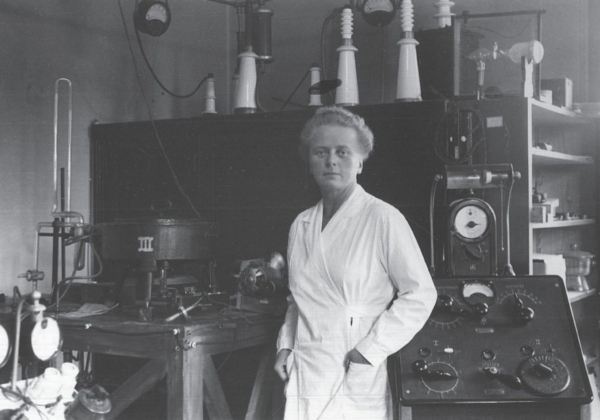 Ida Nodack in the lab